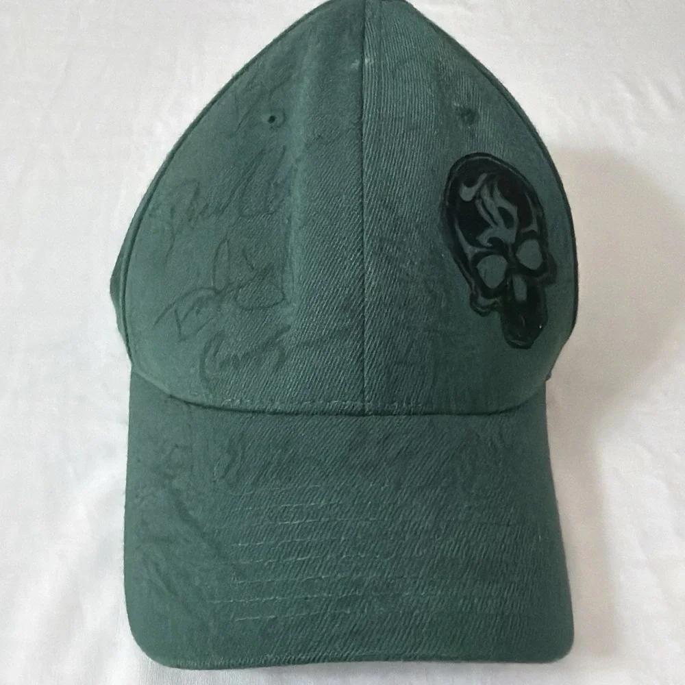 Hyperlite Wakeboarding Hat (fitted Flexfit S/M Random Autographs From Pro's??‎
